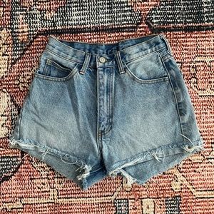 Brandy Melville High-waisted Jean shorts! 🌺